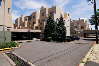 4 Burd St in Nyack, NY - Building Photo - Building Photo