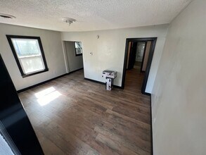 906 S 19th St-Unit -906 S. 19TH ST in Fort Smith, AR - Foto de edificio - Building Photo