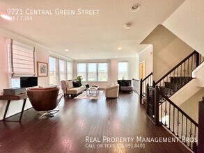 9221 Central Green St in Lorton, VA - Building Photo - Building Photo