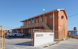 2215 E Nelson Ave Apartments