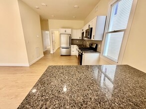 144 Centre Ave in Secaucus, NJ - Building Photo - Building Photo