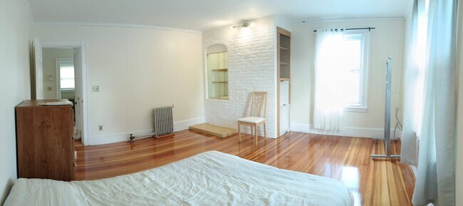 255 Lowell St, Unit 2a