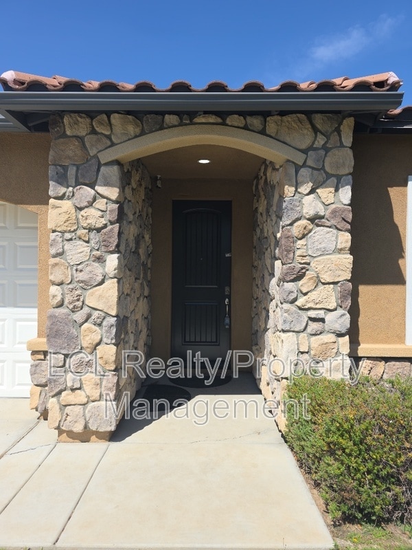 29344 Grand Slam in Lake Elsinore, CA - Building Photo - Building Photo