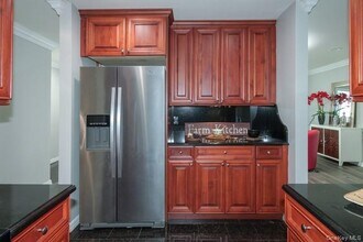 255 Adams Way in Sayville, NY - Building Photo - Building Photo