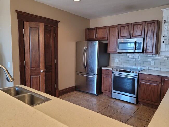 3210 Main St, Unit Apt. 1 in Buffalo, NY - Building Photo - Building Photo