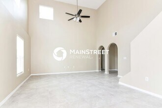 2037 Whispering Trails Blvd in Winter Haven, FL - Building Photo - Building Photo