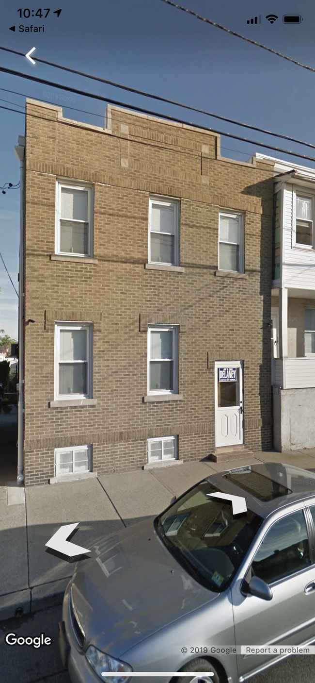 38 Farnham Ave Apartments and Nearby Garfield Apartments For Rent
