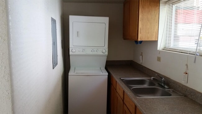 property at 3213 Center St NE