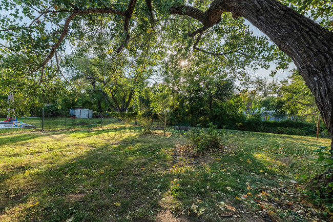 851 N Old Manor Rd in Wichita, KS - Building Photo - Building Photo