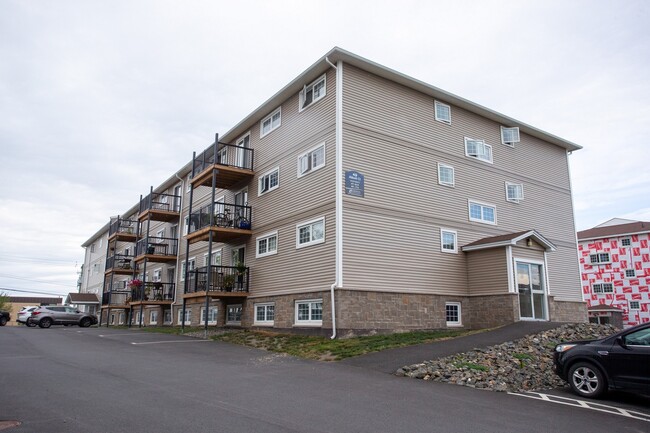 49 Abbott Ct in Fredericton, NB - Building Photo - Building Photo