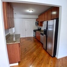 5058 W Altgeld St in Chicago, IL - Building Photo - Building Photo