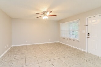 4141 MacArthur St in Winston-Salem, NC - Building Photo - Building Photo
