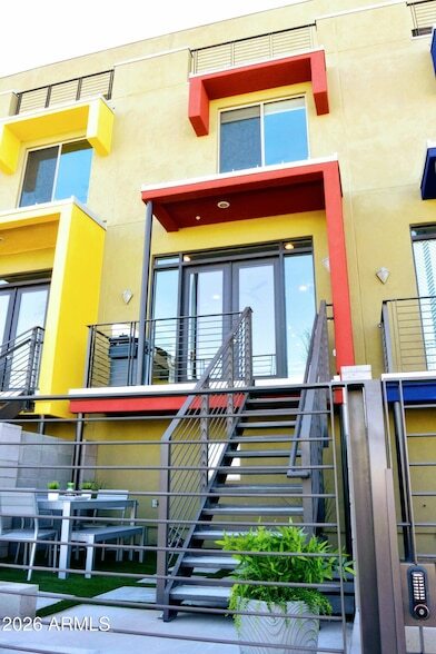 516 E Ames Pl in Phoenix, AZ - Foto de edificio - Building Photo