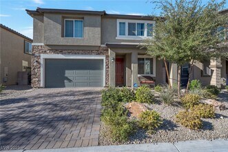 4073 Blue Opal Wy in Las Vegas, NV - Building Photo - Building Photo