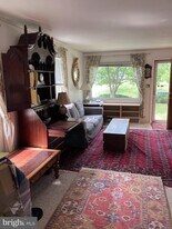 1901 Ware Rd in Falls Church, VA - Building Photo