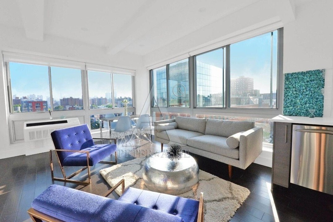 2183 3rd Ave in New York, NY - Building Photo