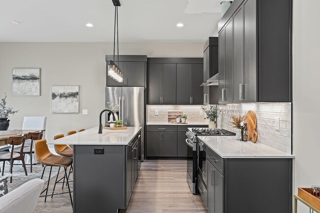 property at 1307 Shannon Ln