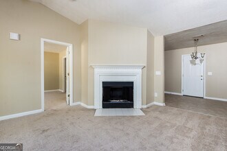 7975 Trinity Park Dr in Riverdale, GA - Building Photo - Building Photo
