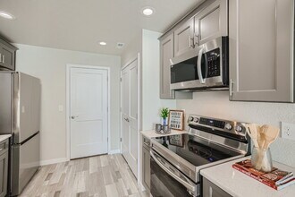 4209 Date St in Colorado Springs, CO - Building Photo - Building Photo