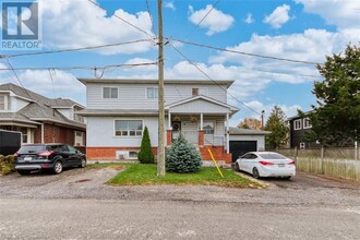 46 Martin St in Thorold, ON - Building Photo - Building Photo