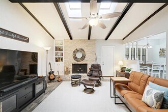 110 Ridge Oak Dr in Georgetown, TX - Building Photo - Building Photo