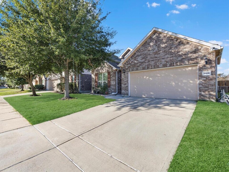 19806 Primrose Glen Ln in Cypress, TX - Building Photo