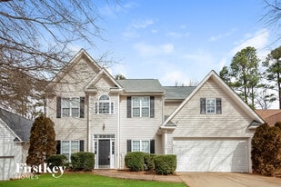 1215 Oakdale Commons Ct in Charlotte, NC - Building Photo