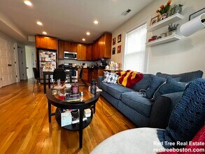 84 Linden St, Unit 2 in Boston, MA - Building Photo - Building Photo