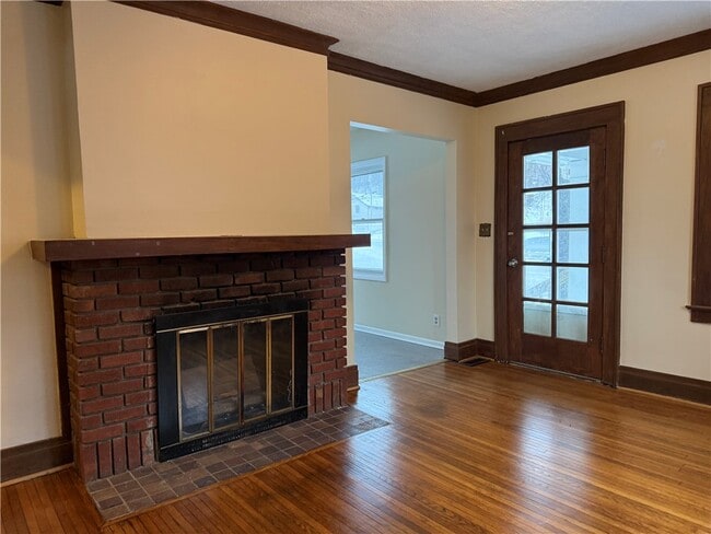 property at 127 W Main St