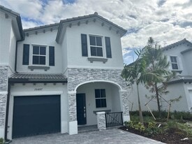 28887 SW 162nd Ct in Homestead, FL - Building Photo