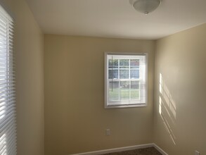 709 Flintridge Dr in Fairborn, OH - Building Photo - Building Photo