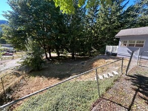 6474 Little Big Horn Rd in Maple Falls, WA - Building Photo - Building Photo