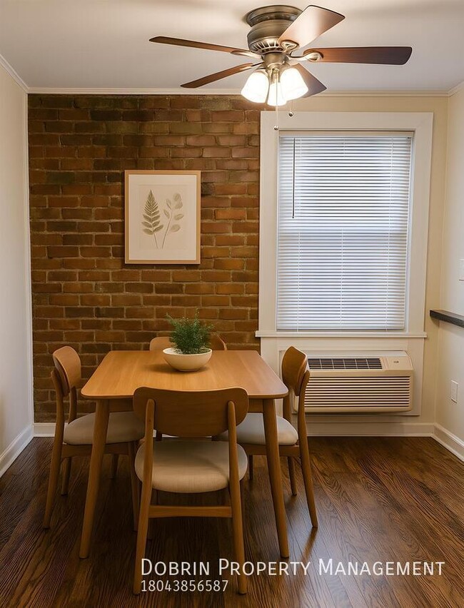 property at 1923 Lakeview Ave