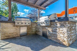 The Crossings in Sunnyvale, CA - Foto de edificio - Building Photo