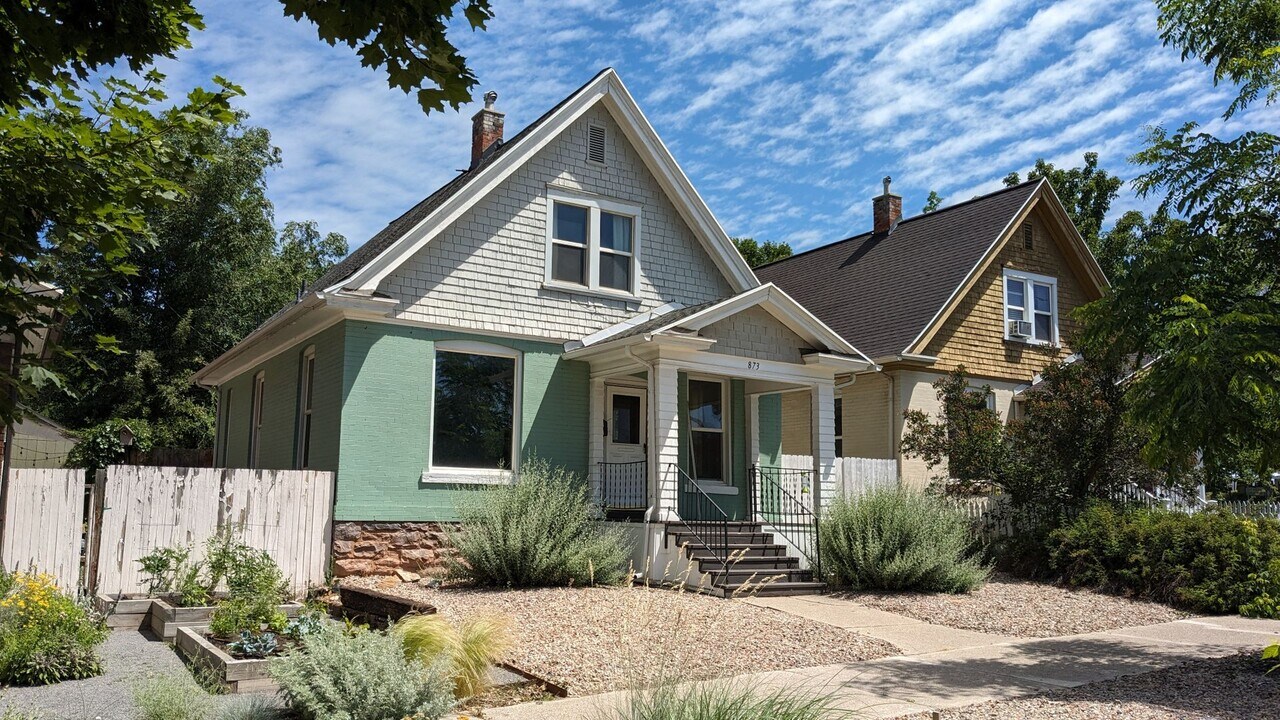 873 E 300 S in Salt Lake City, UT - Building Photo