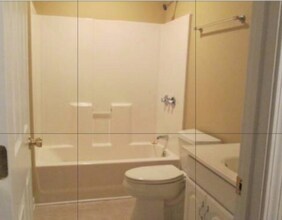 1002 Willington Manor in Loudon, TN - Building Photo - Building Photo