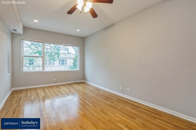 3818 W Ainslie St in Chicago, IL - Building Photo - Building Photo