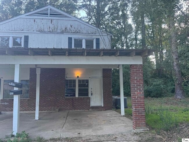 property at 920 Eastland Ave