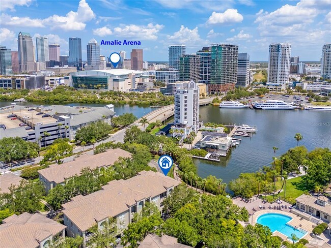 property at 740 Mainsail Dr