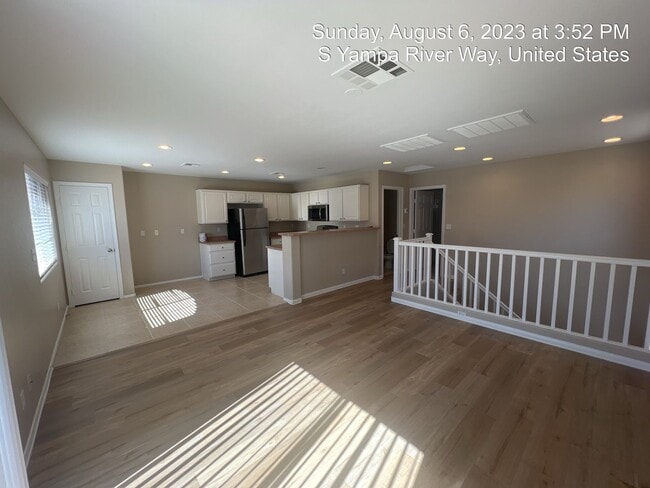 6330 Yampa River Way in Las Vegas, NV - Building Photo - Building Photo