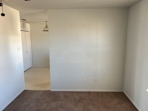5704 Redstone Dr-Unit -5704 Redstone Unit D in Killeen, TX - Building Photo - Building Photo