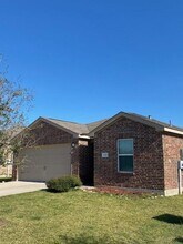 2310 Nautica Terrace in La Marque, TX - Building Photo - Building Photo