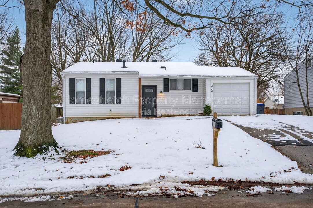 414 Wild Winds Dr in O'Fallon, MO - Building Photo