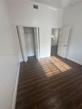 91 NE 13th St in Homestead, FL - Building Photo - Building Photo