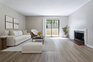 Rosen at North Hills in Raleigh, NC - Building Photo