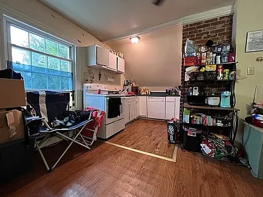 381 Forest Ave in Morgantown, WV - Building Photo - Building Photo