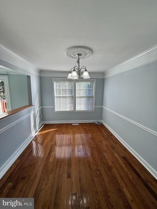 105 Knollwood Ct in Stafford, VA - Building Photo