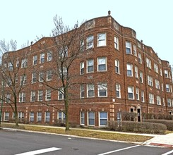 1901-1909 W Granville Ave in Chicago, IL - Building Photo - Building Photo