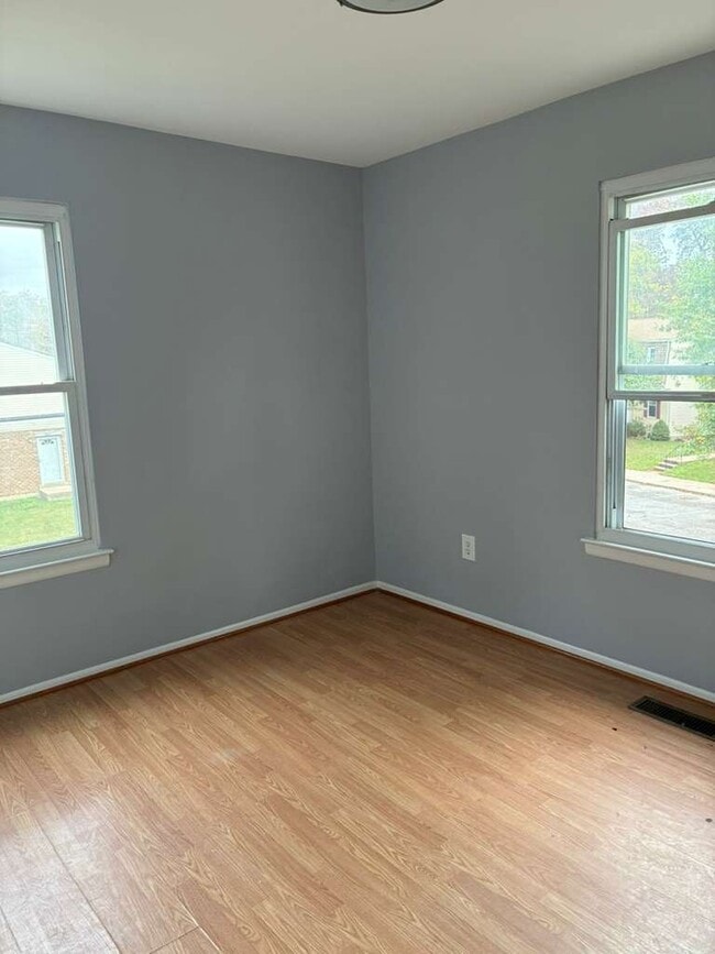 1863 Hawk Ct in Severn, MD - Building Photo - Building Photo