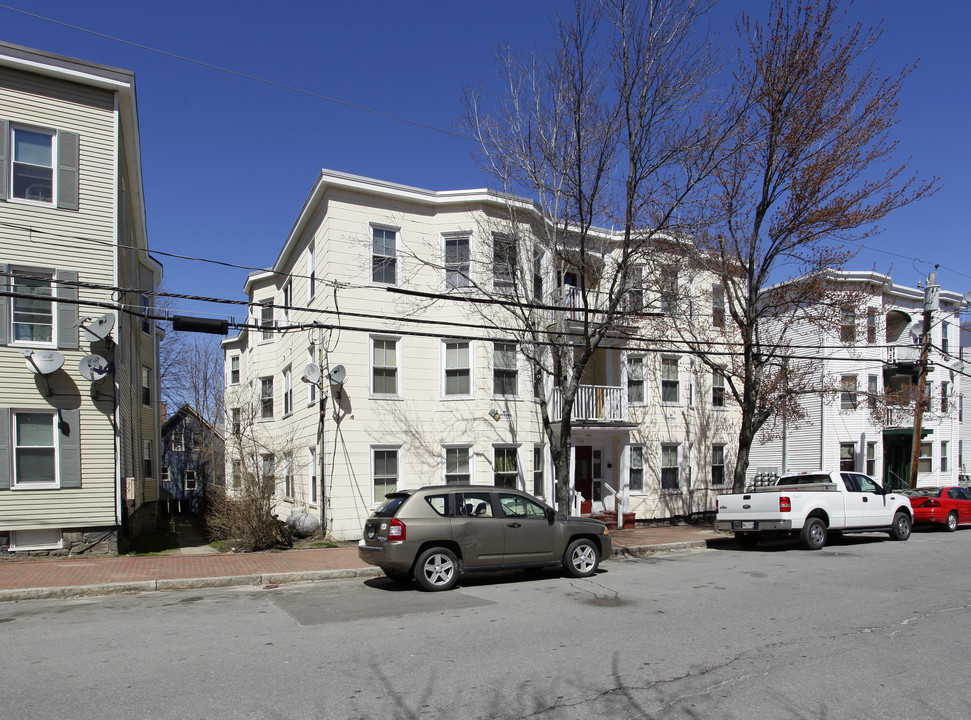 129 Grant St in Portland, ME - Building Photo